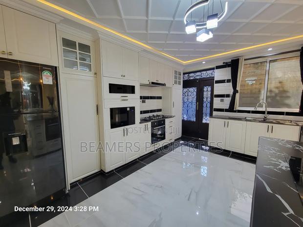 Furnished 6bdrm Maisonette in Ngong, Ol Keri for sale