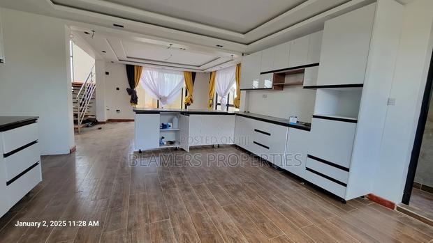 4bdrm Maisonette in Kenyatta Road for sale