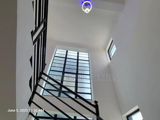 4bdrm Maisonette in Muigai Inn, Kenyatta Road / Theta for sale