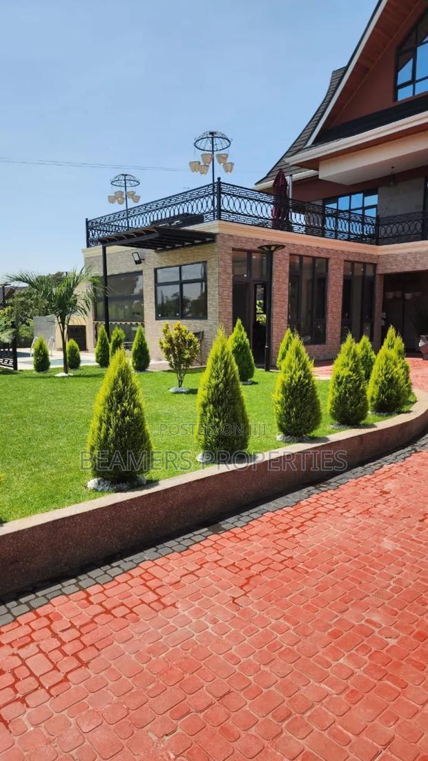 6bdrm Villa in Ruiru for sale