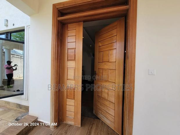 4bdrm Maisonette in Kamakis, Ruiru for sale