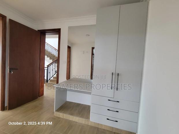 4bdrm Villa in Ruiru for sale