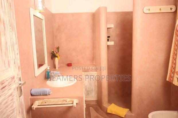 Furnished 6bdrm Villa in Malindi for sale
