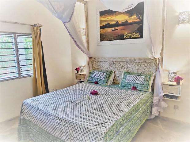 Furnished 6bdrm Villa in Malindi for sale