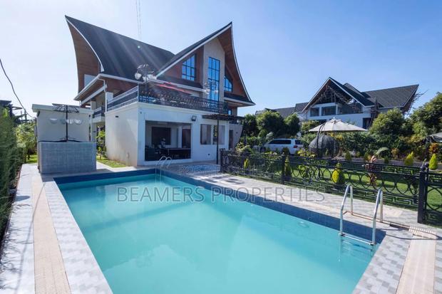 6bdrm Villa in Ruiru for sale