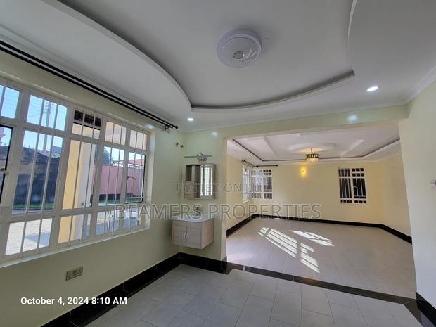 4bdrm Maisonette in Mugutha, Ruiru for sale