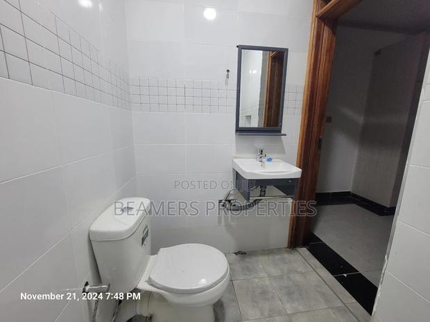 7bdrm Maisonette in Paradise Court, Kenyatta Road / Theta for sale