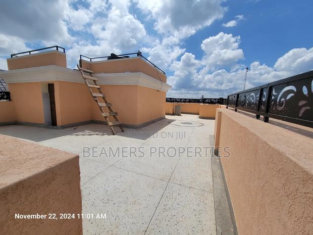 7bdrm Maisonette in Paradise Court, Kenyatta Road / Theta for sale