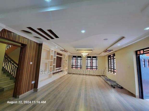 6bdrm Maisonette in Mugutha, Ruiru for sale