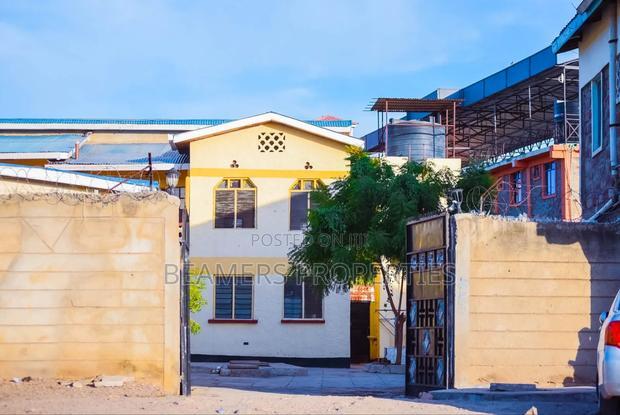 6bdrm Maisonette in Lodwar Town for sale