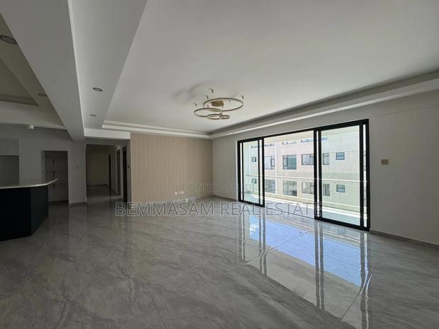 4bdrm Apartment in Lavington, Valley Arcade for sale