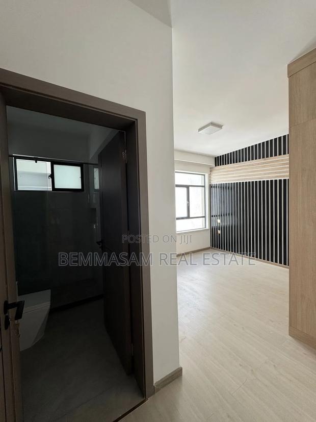 4bdrm Apartment in Lavington, Valley Arcade for sale