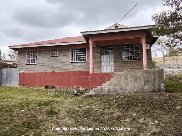 3bdrm Bungalow in Kwampoyo, Kiserian for sale