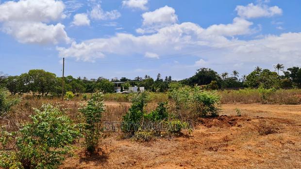 Half Acre for Sale in Garden Estate Malindi