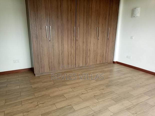 3bdrm Apartment in Parklands for rent