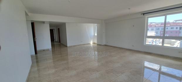 4bdrm Apartment in General Mathenge Spring Valley for rent