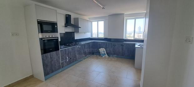 4bdrm Apartment in General Mathenge Spring Valley for rent