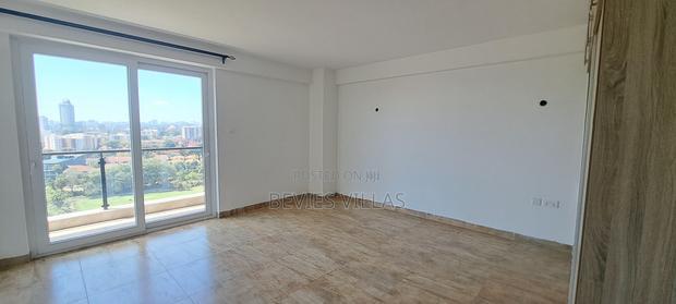 4bdrm Apartment in General Mathenge Spring Valley for rent