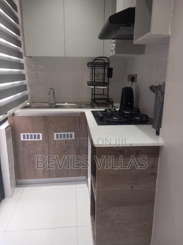 Furnished 2bdrm Apartment in Parklands for rent