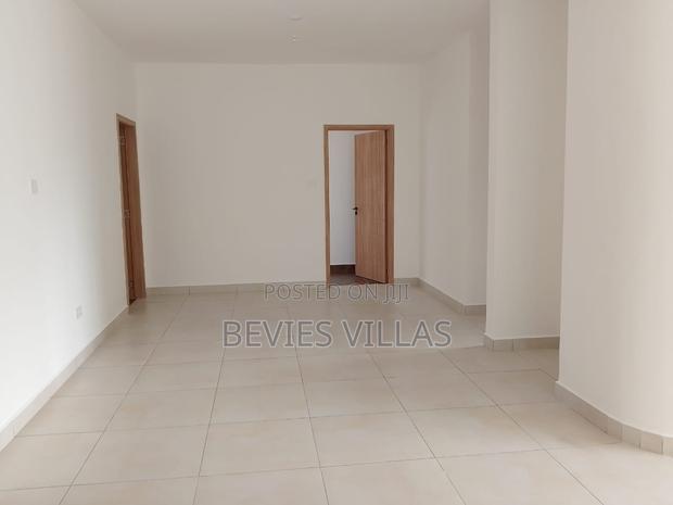 4bdrm Apartment in Parklands for rent