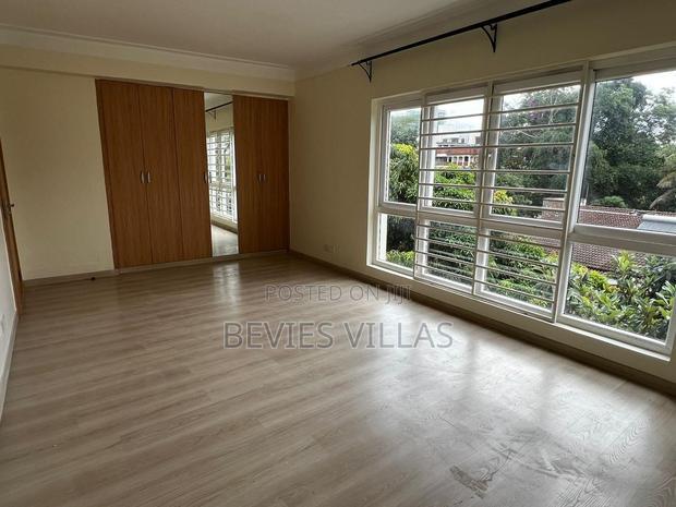 3bdrm Apartment in Westlands, Raphta Road Area for rent