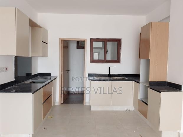 2bdrm Apartment in Parklands for rent