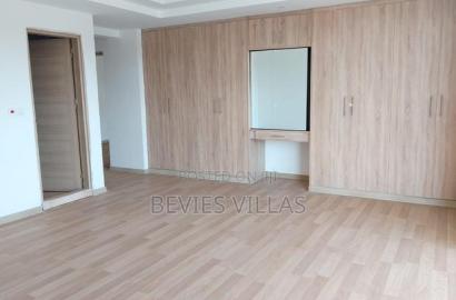 4bdrm Apartment in Parklands/Highridge for rent