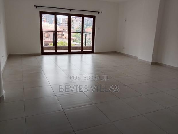 4bdrm Apartment in Parklands for rent