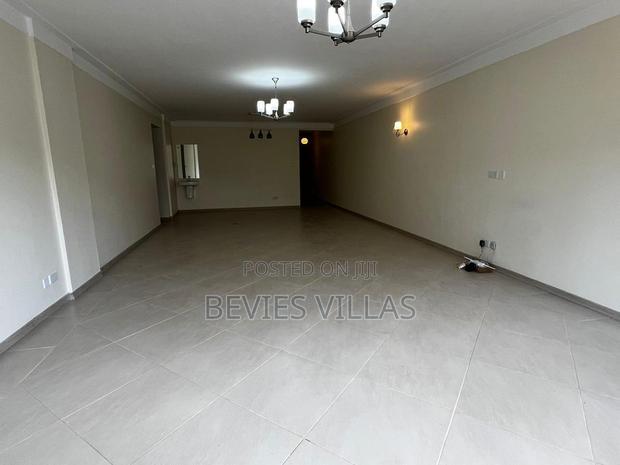 3bdrm Apartment in Westlands, Raphta Road Area for rent