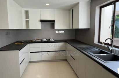 4bdrm Bungalow in Westlands, Kyuna Estate for rent