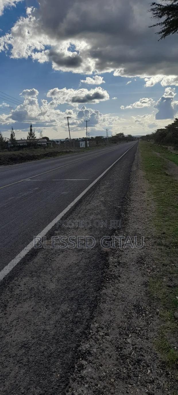 50x100 Plots Touching Namanga Highway