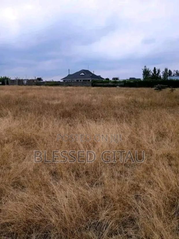 50x100 Plots Breeze Hightown at Kisaju
