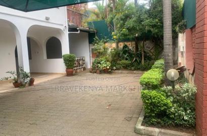 5bdrm Penthouse in Kileleshwa for rent