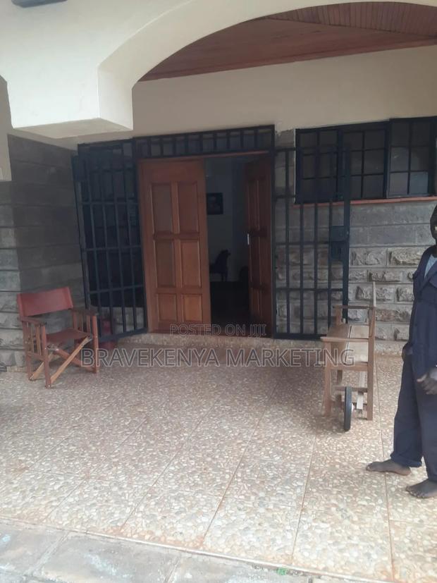 5bdrm Mansion in Mimosa, Runda for sale