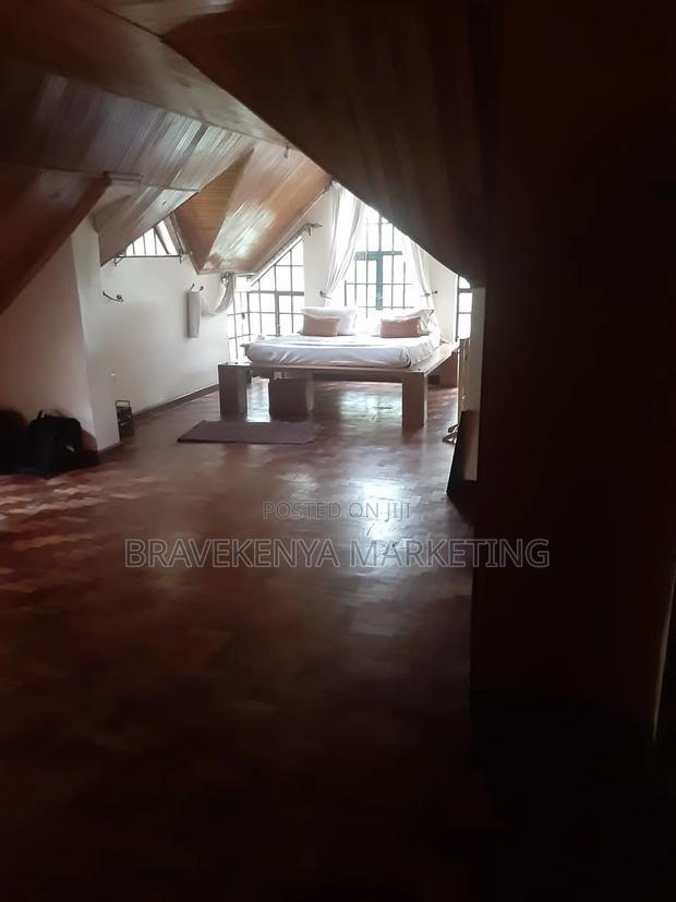 5bdrm Mansion in Mimosa, Runda for sale