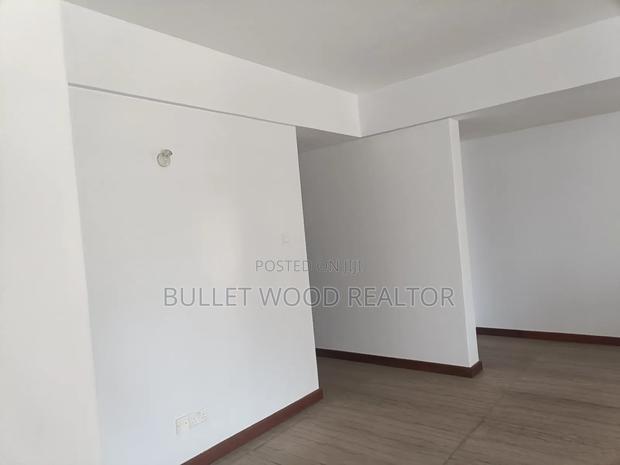 3bdrm Apartment in Muthaiga Square for rent