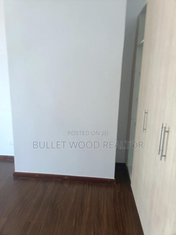 3bdrm Apartment in Muthaiga Square for rent