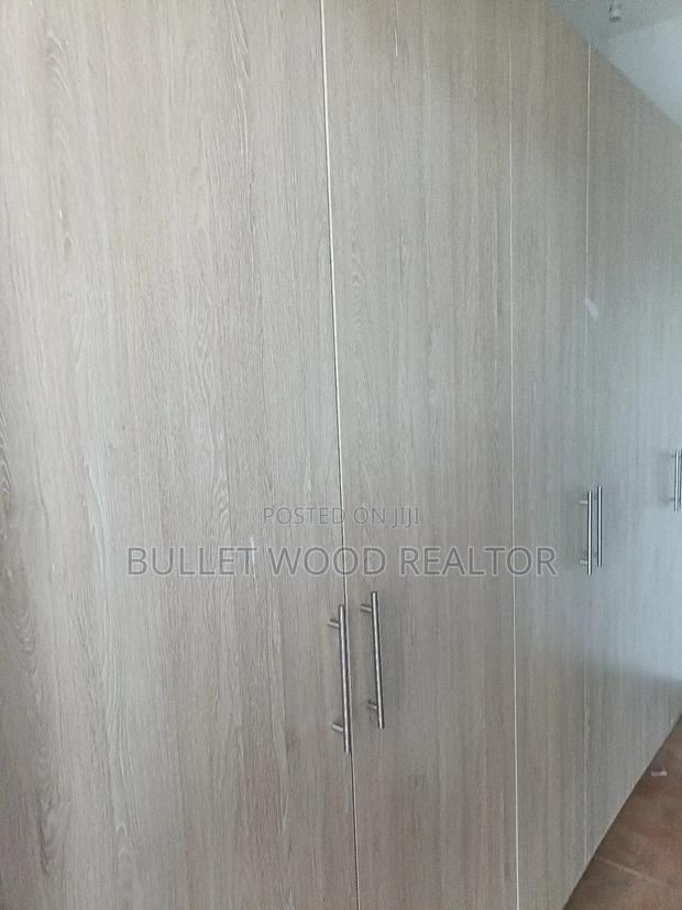 3bdrm Apartment in Muthaiga Square for rent