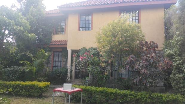 4bdrm Townhouse/Terrace in Korompoi, Kitengela for sale