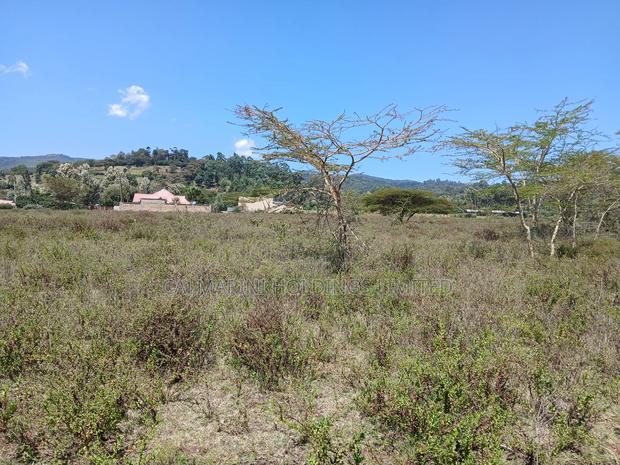 Very Quick Distress Sale! 1/2 Acre Off Ngong-Kiserian Tarmac