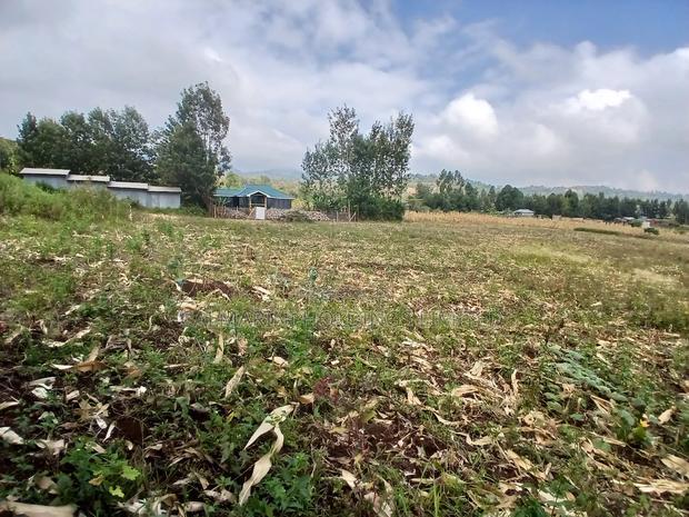 Selling Prime 1 Acre of Land in Upper Matasia