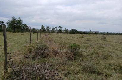 2 Prime Acres Selling Off Pipeline Road, Kiserian