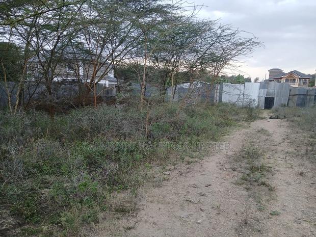 Distressed Deal! Full Prime 50 by 100 in a Gated Neighborhood in Rimpa
