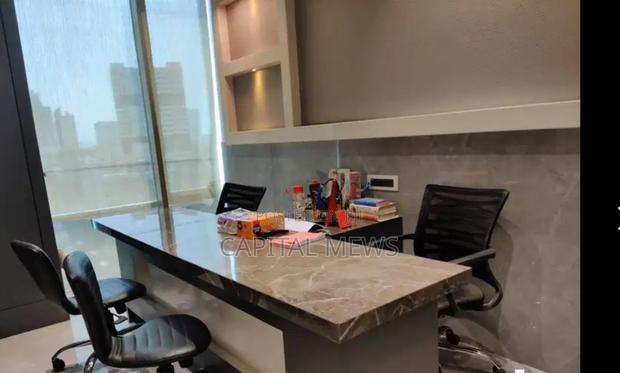 Executive Offices Fopr Busy Executives-private
