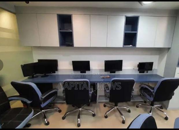 Spacious Offices With Wifi