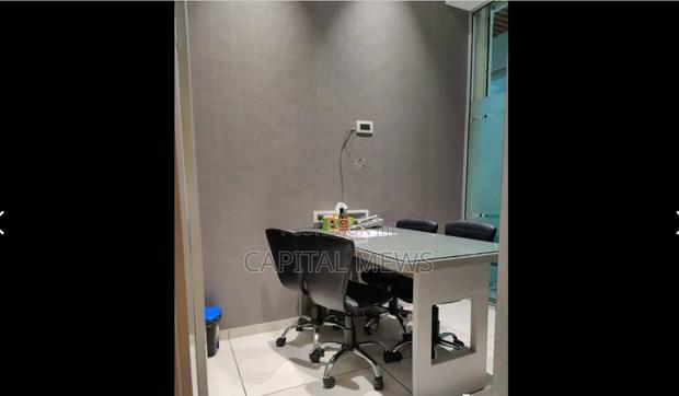 Executive Offices Fopr Busy Executives-private