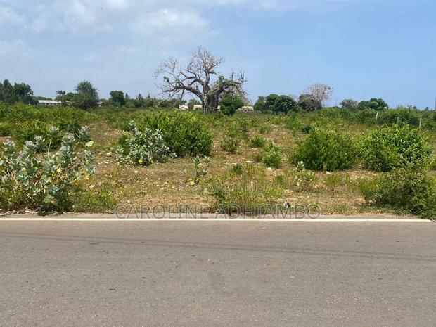 50/100 3rd Beach Plot Bofa Kilifi