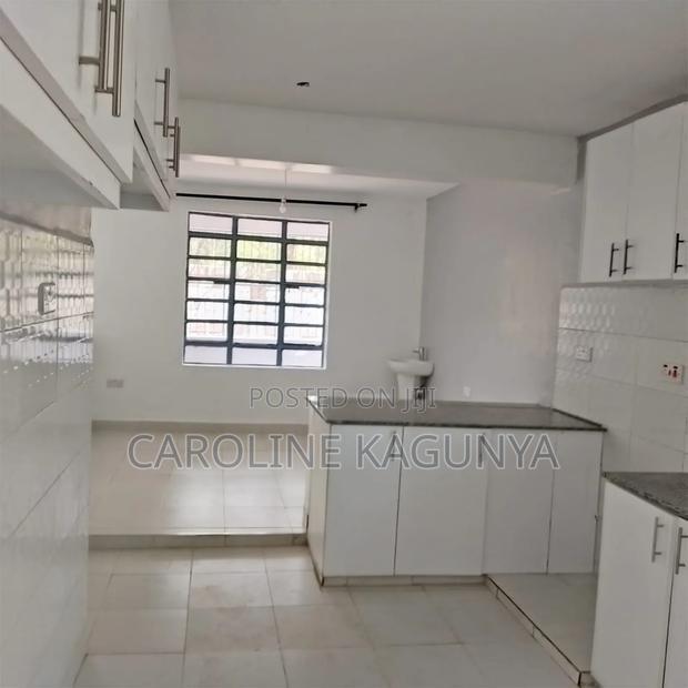 3bdrm Bungalow in Kimunyu, Kenyatta Road / Theta for rent