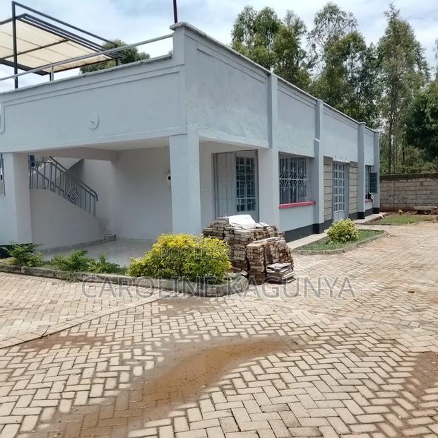 3bdrm Bungalow in Kimunyu, Kenyatta Road / Theta for rent