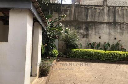 5bdrm Mansion in Chirag Residence, Parklands/Highridge for Sale